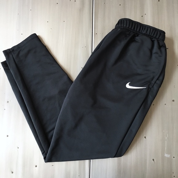 nike sweatpants zipper ankle
